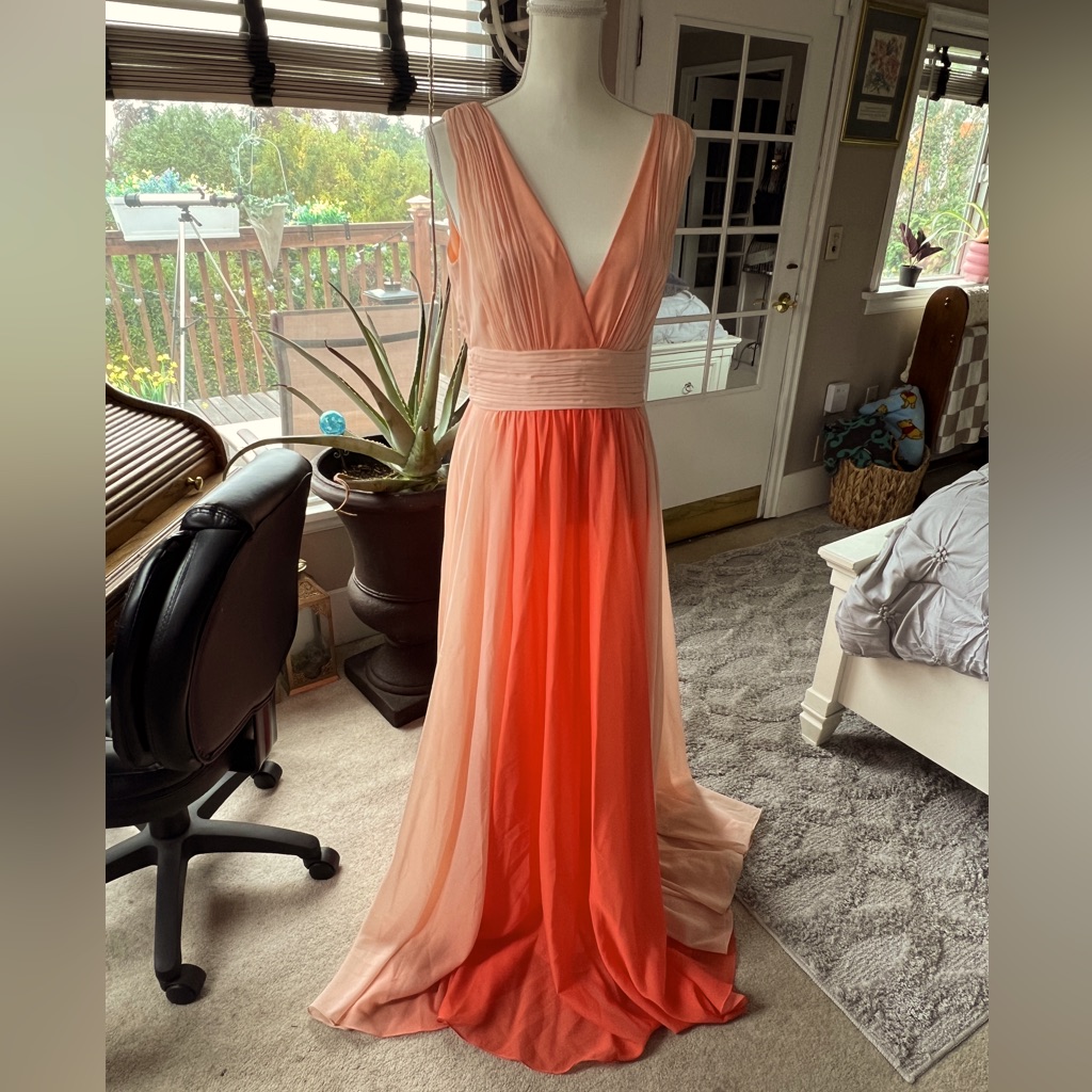 Nwt Halston Gown Size 8